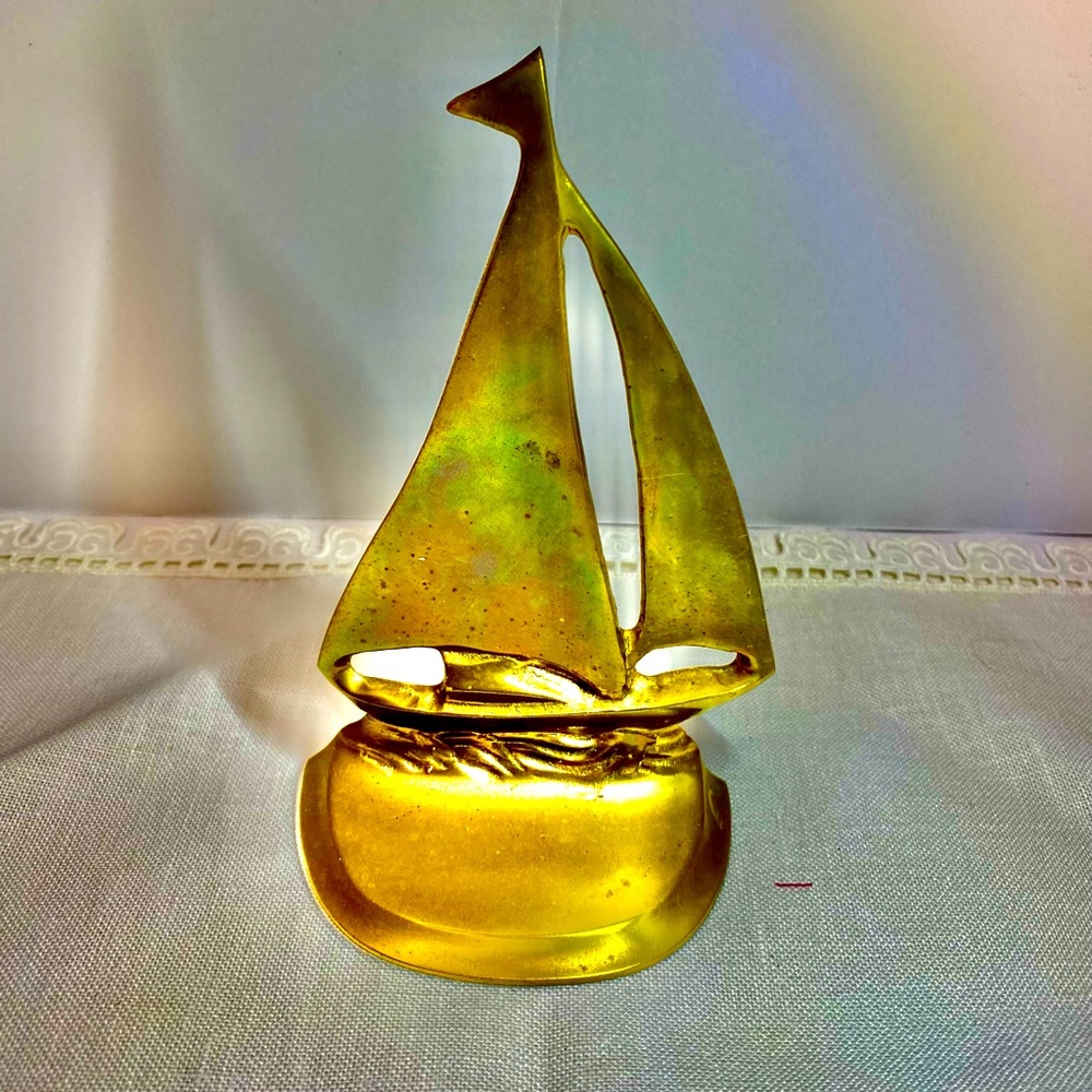 ANTIQUE SOLID BRASS SAIL BOAT STATUE